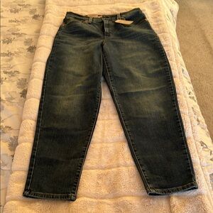 Levi’s Women’s High Waisted Mom Jeans